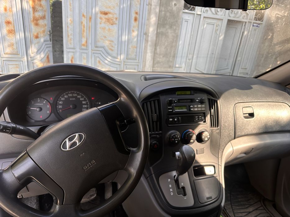 Hundai starex sotiladi