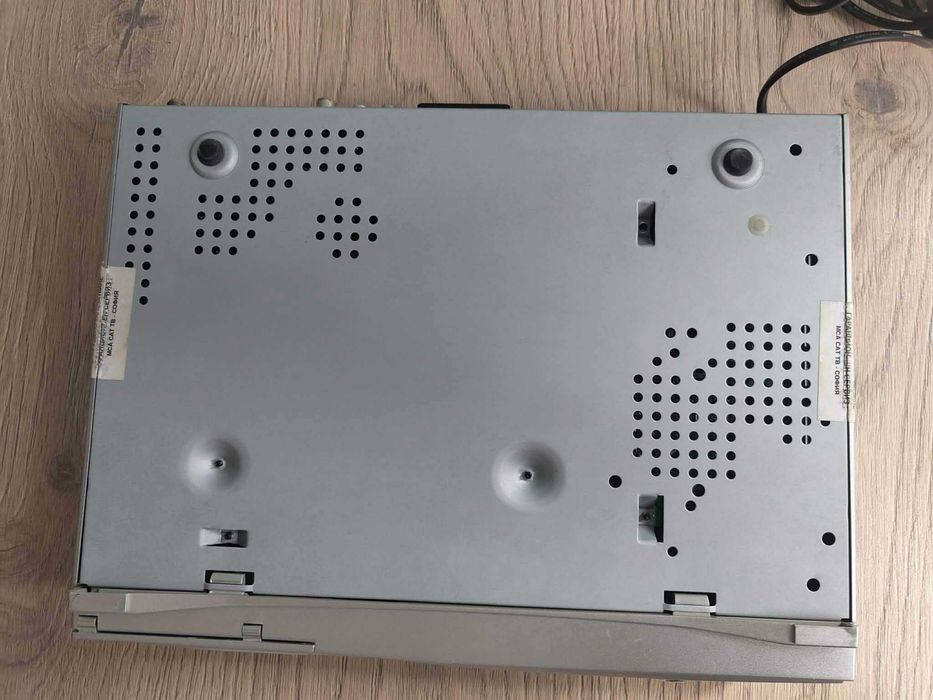 Сателитен приемник SKY Sat DSTB-9500 CI