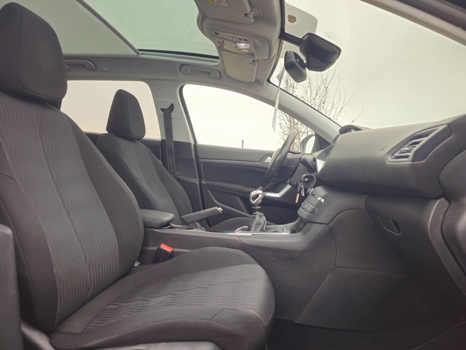 Peugeot 308 1.6d Euro6 Panoramic Navigatie