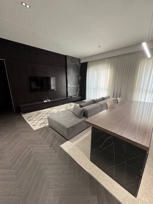 Сдается в аренду 2 комнатная квартира с Миробад Авеню