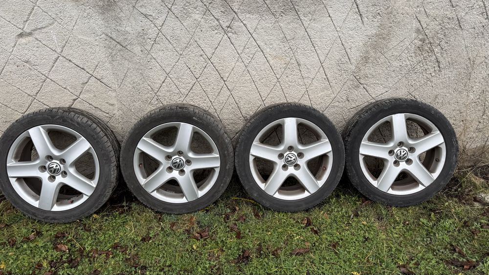 Golf 5 1.9tdi 105кс на части