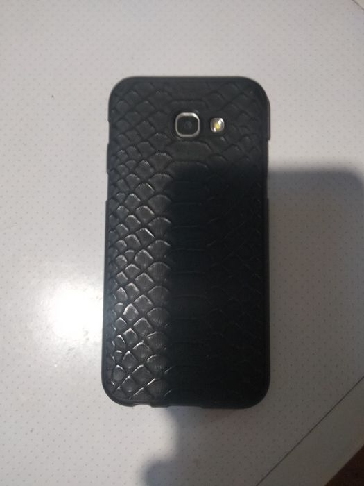 Продам сотовый телефон