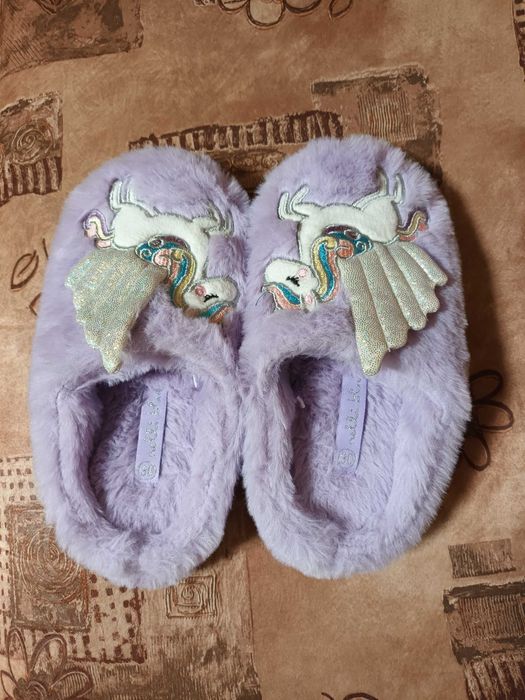 пантофки  детски - 2 бр.