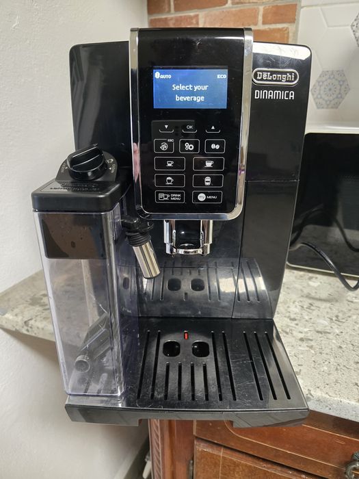 Delonghi Dinamica  aparat cafea, expresor Made in Italia