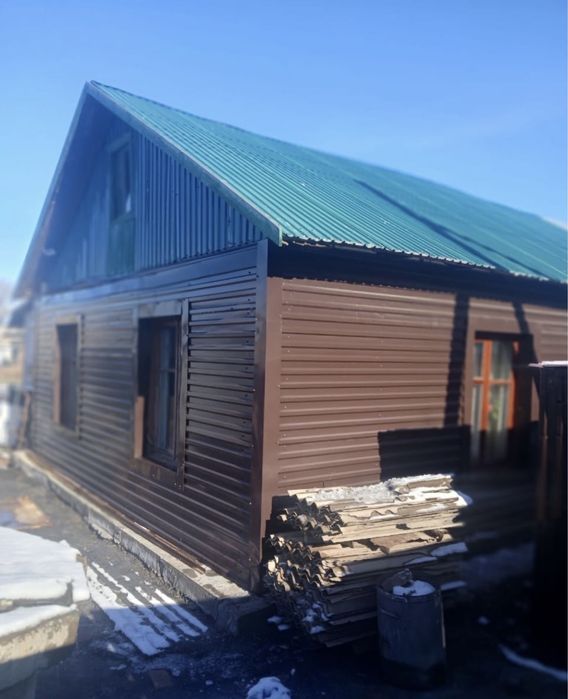 Дом на земле в Камышах