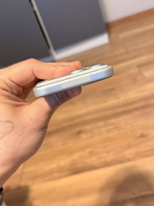 iPhone 17 Pro Max на гарантии!