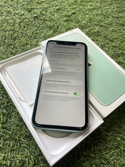 Продам айфон 11 64gb