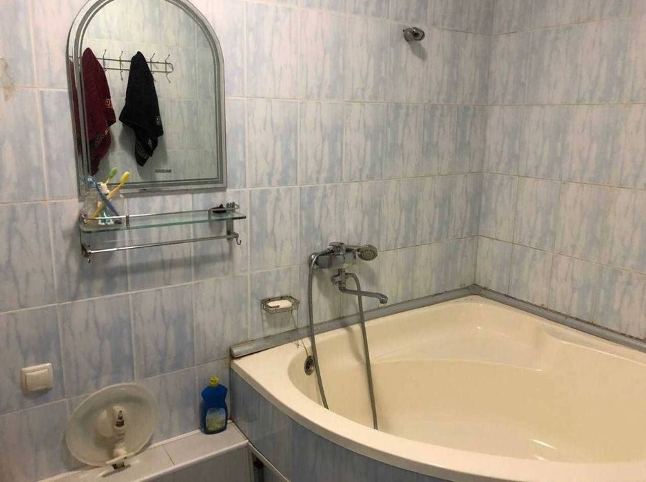 Mirzo Ulugʻbek TTZ 4 da 2 xona kv ijaraga beriladi