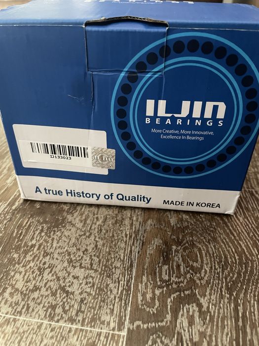 Ступица переднего колеса с подшипником