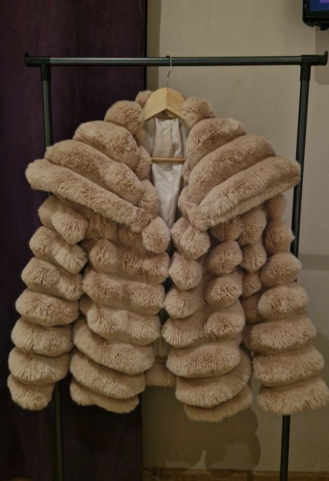 ново дамско палто