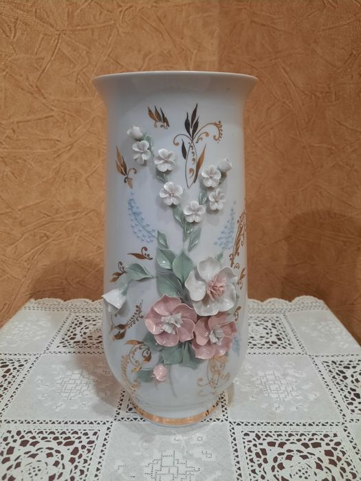 Красивая, винтажная, фарфоровая ваза Кисловодский ФЗ,  ручная работа,