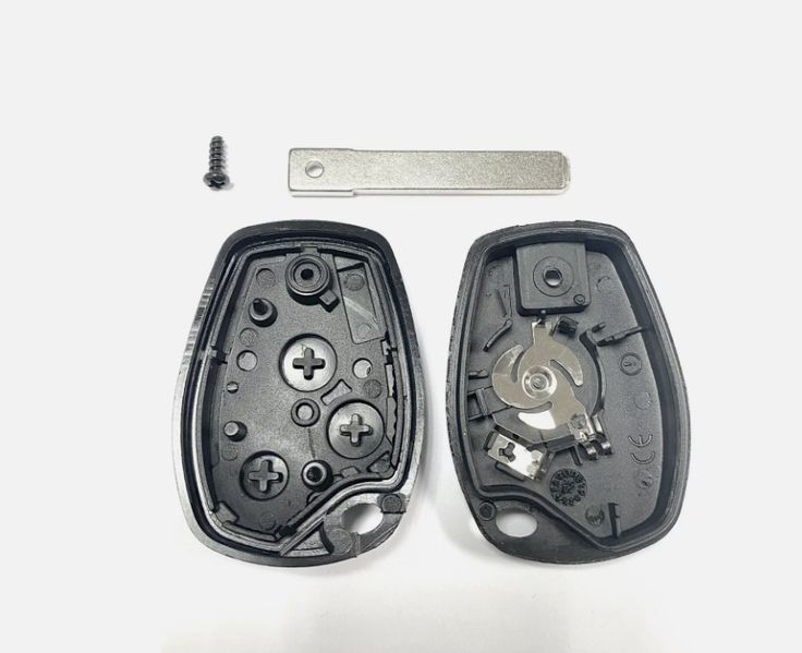 Кутийка за ключ Dacia, Renault, Opel, Nissan, с 3 бутона