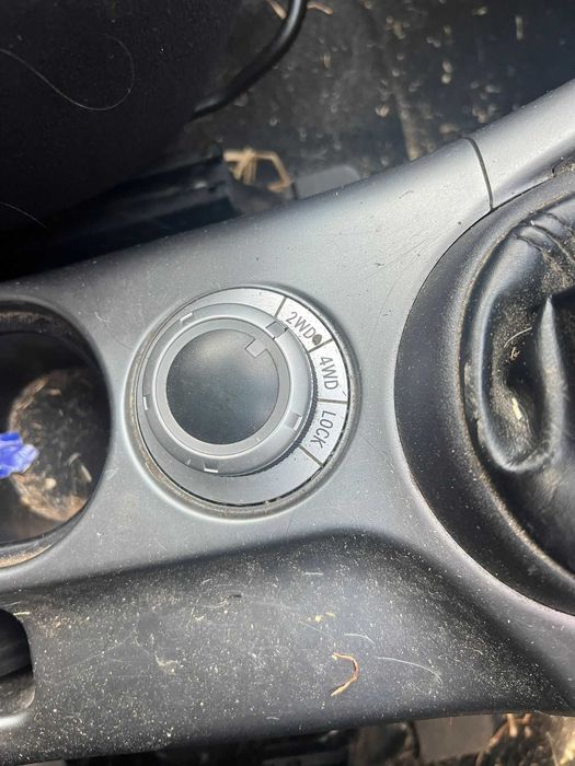 Dezmembrez mitubisi outlender 2.2d cod 4n14.DI-D cutie 6 trepte 4x4