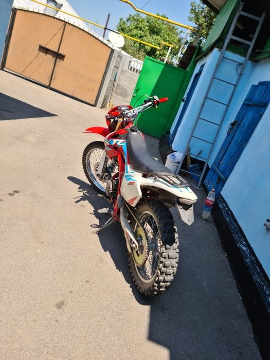 Мотоцикл ктл 250