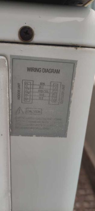 Климатик Osaka CH-12-JK работещ демонтиран фреона събран, дистанционно