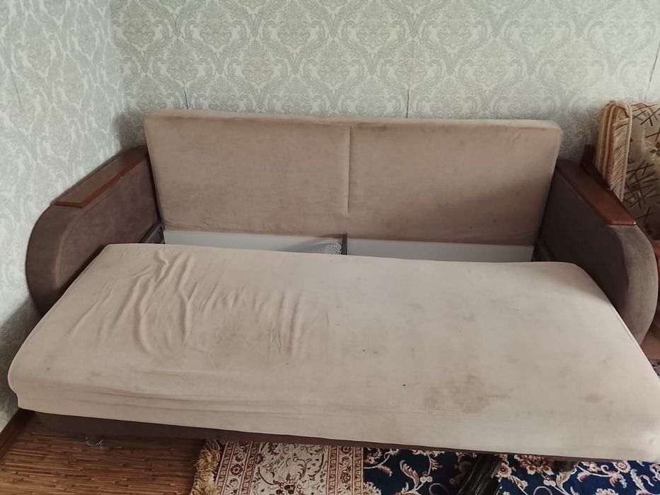 Продам Диван раскладной
