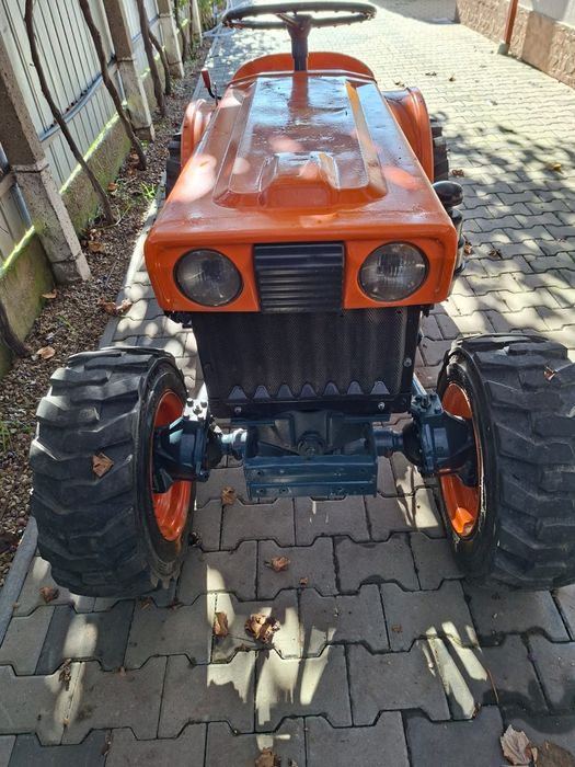 Kubota b6000  4x4