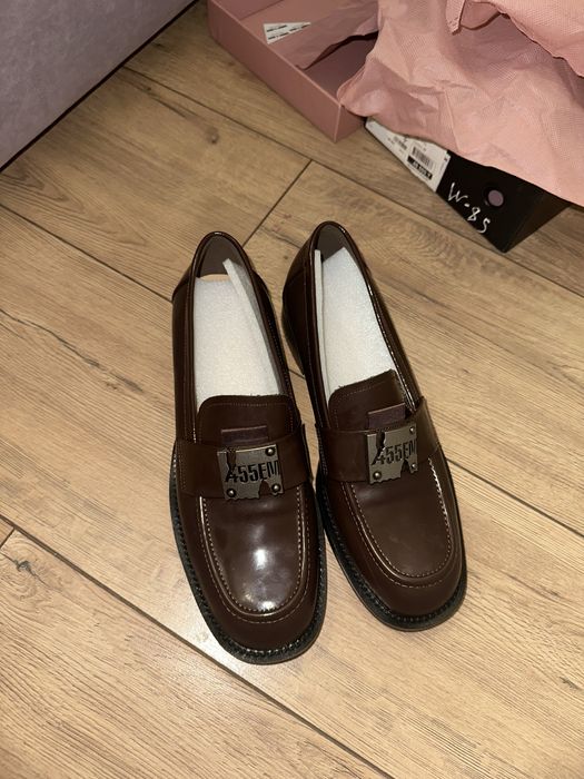 лоферы совсем новые