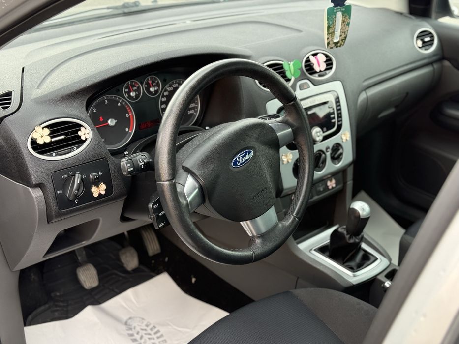 Ford Focus 2 Hatchback
