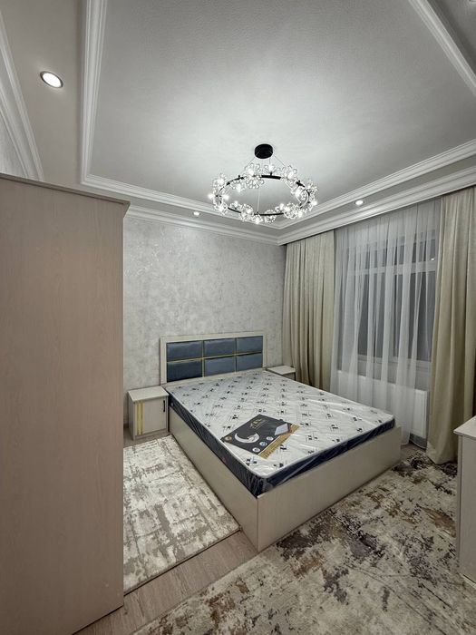 Продаётся квартира 
Срочно продается 
4 х (3 х переделанно 4 х) комнат