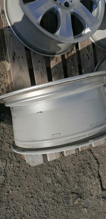 17 цола 5 х 112 мм Мерцедес / Ауди / Фолксваген - 7,5 Инча / ЕТ 25