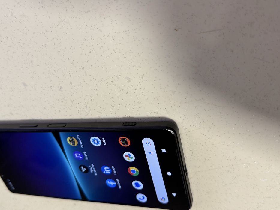 Vand sony xperia ct 54 256 gb 16 ram liber retea