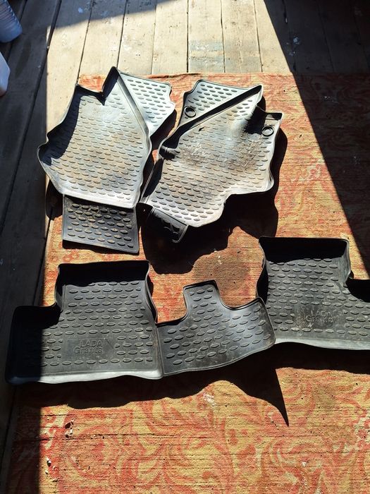 Коврики на гранту