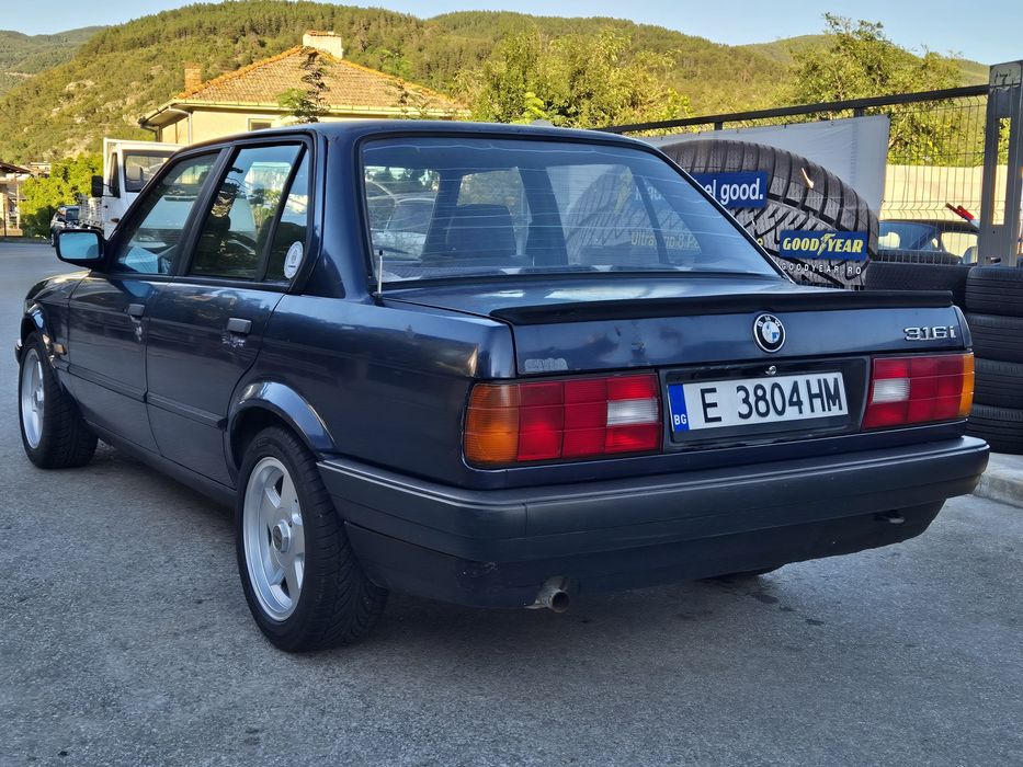 Bmw e30 316i 1990г. /  Бартер /