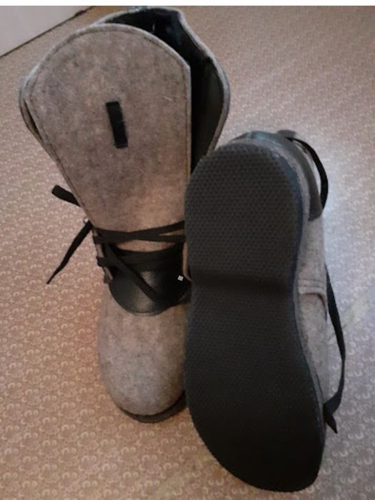 Продам зимнюю обувь