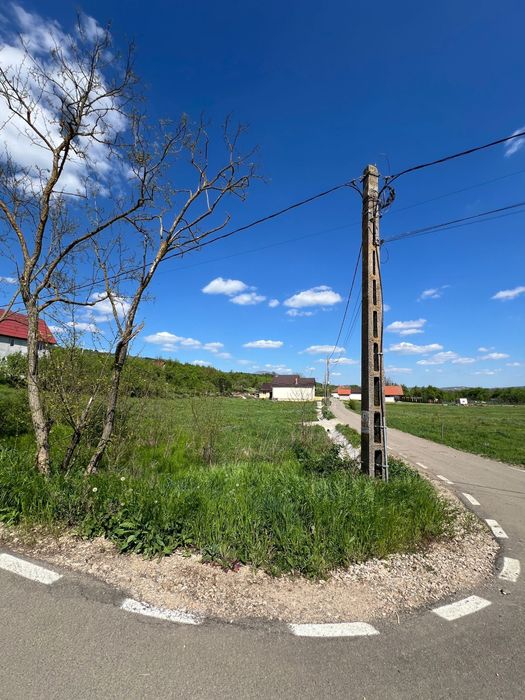 Teren intravilan zona Rascruci
