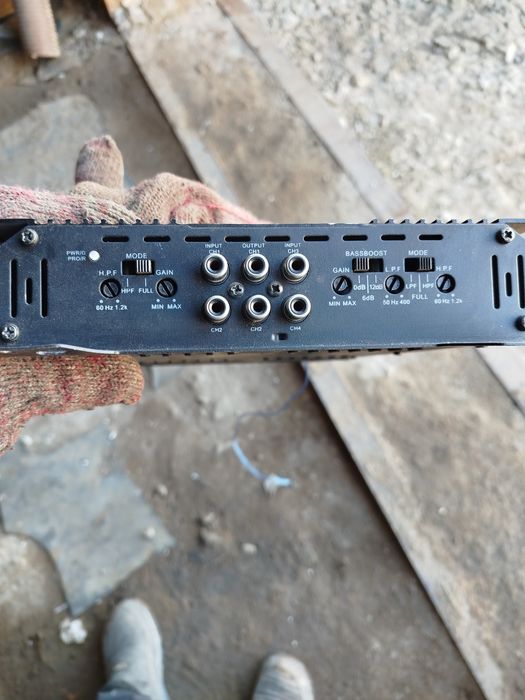 Продам усилитель