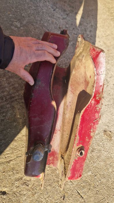 Резервоар и странични кутии за Ява