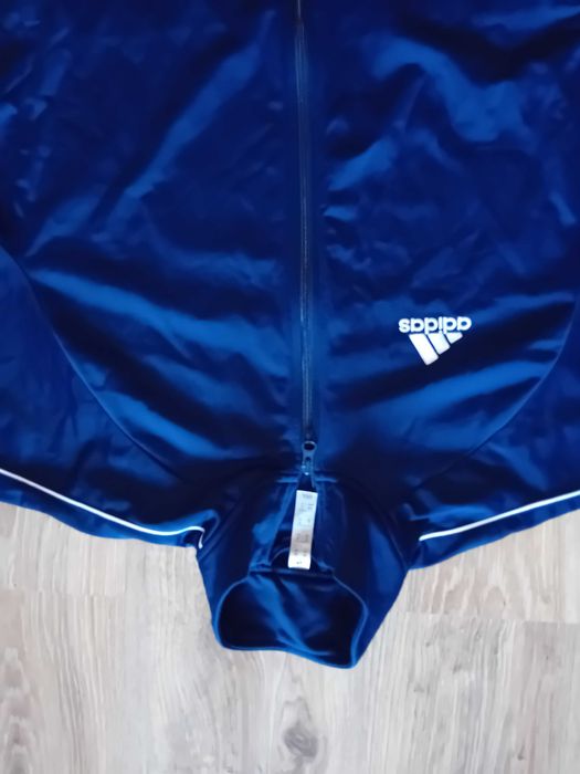 Мъжка анцунг горница ,,adidas"