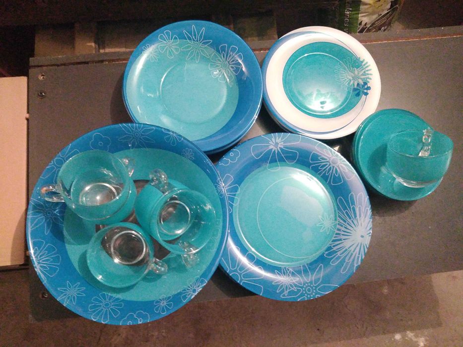 Сервиз за хранене