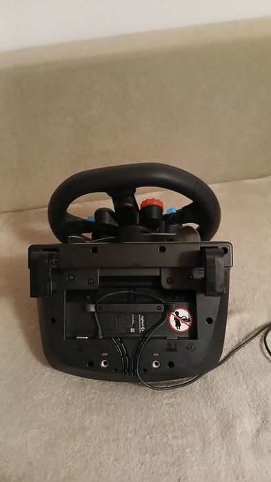 Volan de simulator G29