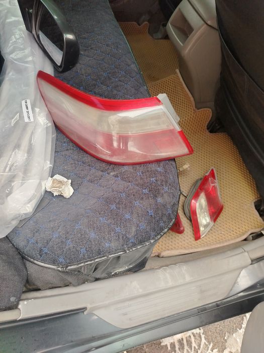 Задние фары камри 40