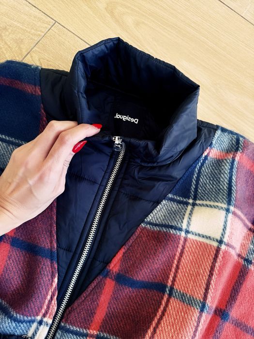 Desigual пончо чисто ново