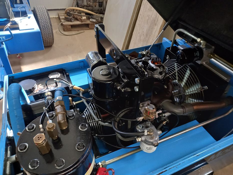 Ca și noi motocompresor diesel 3500litri aer,2400litri aer,3000 litri