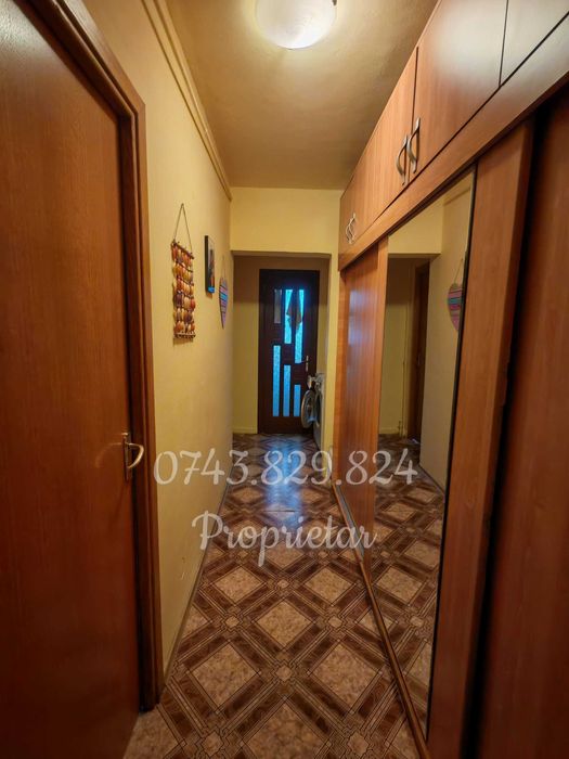 Apartament 3 camere Soseaua Vergului, centrala proprie, 5 minute de metrou