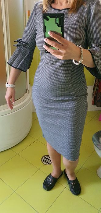 Rochie cambrata marimea 44