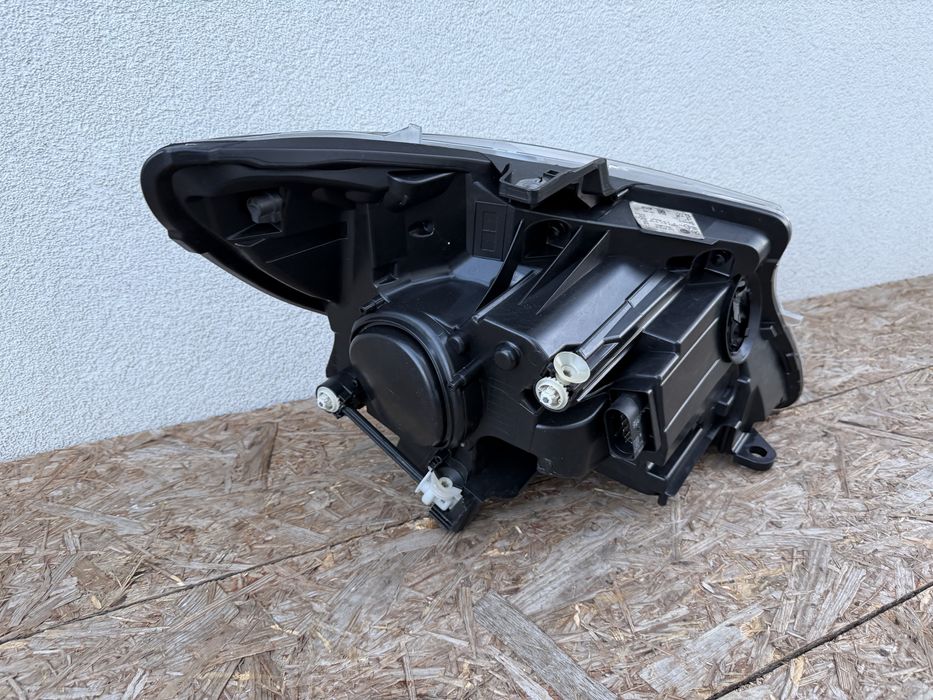 Far stanga Mercedes Vito V Class W447 LED Intelligent Light System