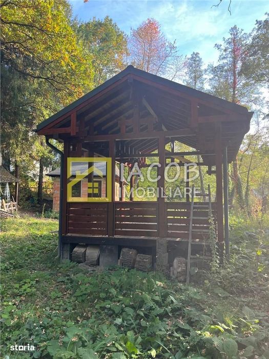 Casa cu teren, str. Slatinei, Luncani - Margineni - Bacau