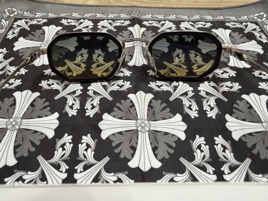 Слънчеви очила Chrome Hearts