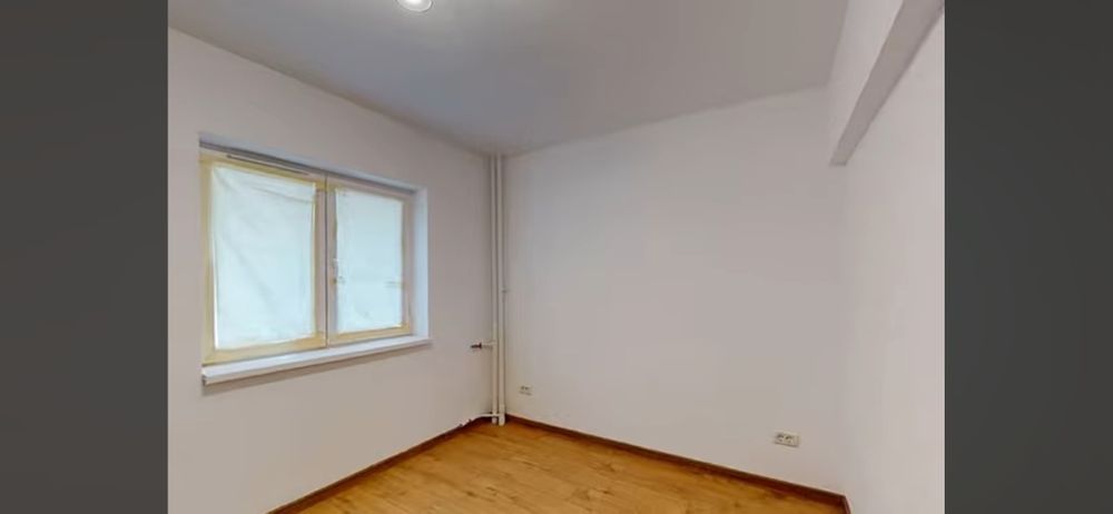 Vand apartament 2 camere, Bd Alexandru Obregia