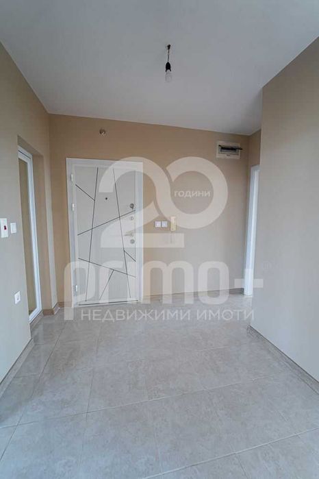 Продава се Четиристаен апартамент в Велико Търново, Бузлуджа - 161 кв.м за 1181 €/кв.м - Снимка #9