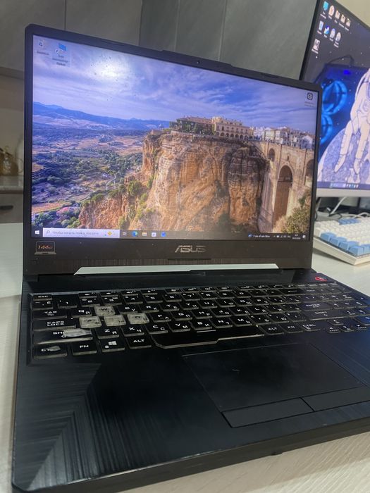 Мощный игровой ноутбук asus