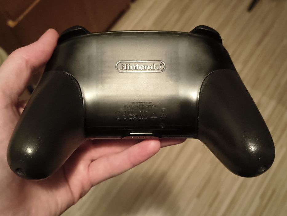 Nintendo Switch Pro Controller original la cutie cu garantie