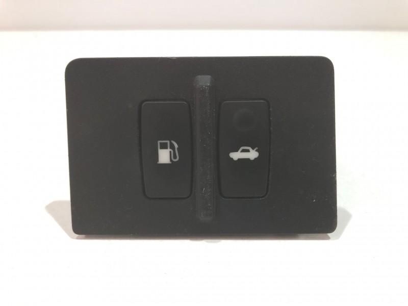 Buton deschidere rezervor / portbagaj 55447-53010 Lexus IS XE20 [2005