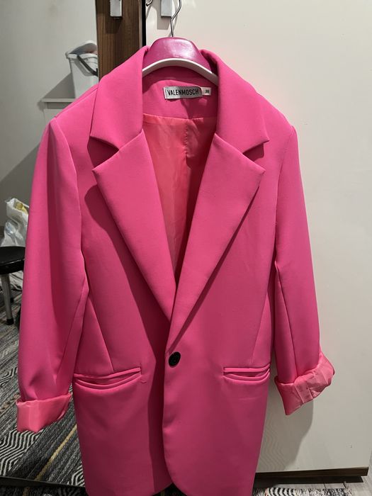 Пиджак -костюм разные