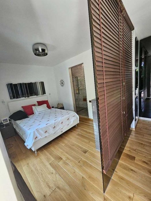 Дава се под наем Двустаен апартамент в София, Бояна - 70 кв.м за 1500 € - Снимка #2